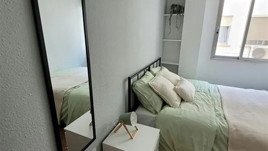 Rooms in AlaquĆ s - photo 9