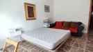 Room for rent, Sassari, Sardegna, Via Carlo Felice, Italy