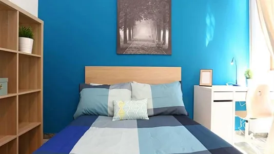 Rooms in Roma Municipio XIV – Monte Mario - photo 5