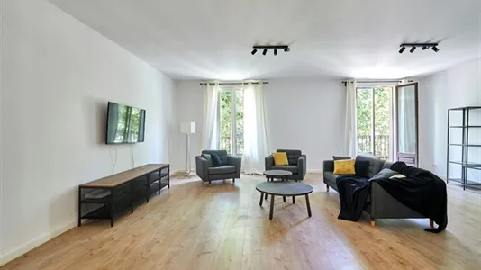 Apartments in Barcelona Ciutat Vella - photo 5