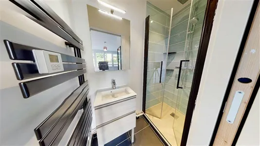 Rooms in Lyon - photo 6