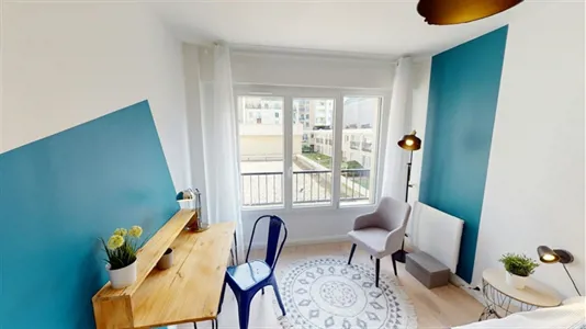 Rooms in Paris 20ème arrondissement - photo 2