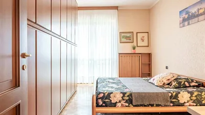 Room for rent in Milano Zona 9 - Porta Garibaldi, Niguarda, Milan