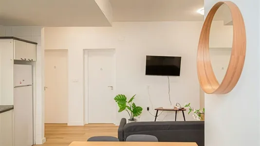 Rooms in Zaragoza - photo 10