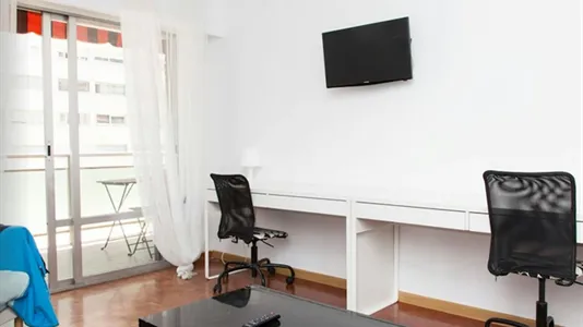 Rooms in Madrid Moncloa-Aravaca - photo 9