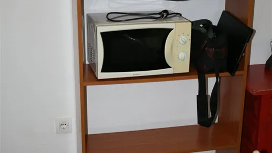 Rooms in El Fontanal - photo 8