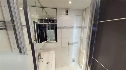 Rooms in Paris 15ème arrondissement - photo 9