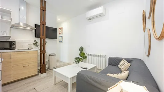 Rooms in Madrid Centro - photo 4