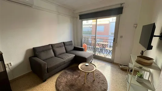 Rooms in Moncada - photo 8