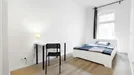 Room for rent, Berlin, <span class="blurred street" onclick="ProcessAdRequest(8276495)"><span class="hint">See streetname</span>[xxxxxxxxxxxxx]</span>
