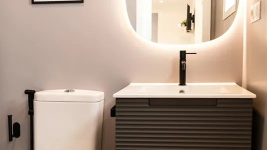 Rooms in Málaga - photo 5