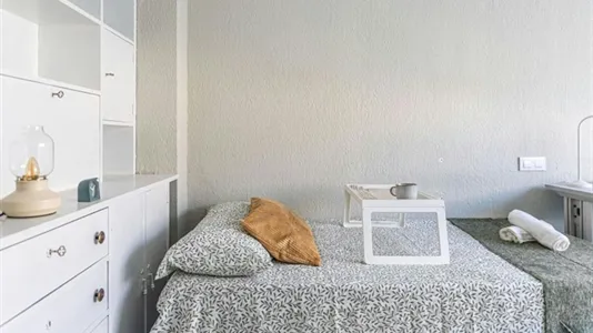 Rooms in Valencia Ciutat Vella - photo 4