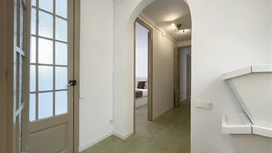 Rooms in Barcelona Eixample - photo 8