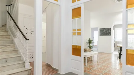 Rooms in El Prat de Llobregat - photo 7