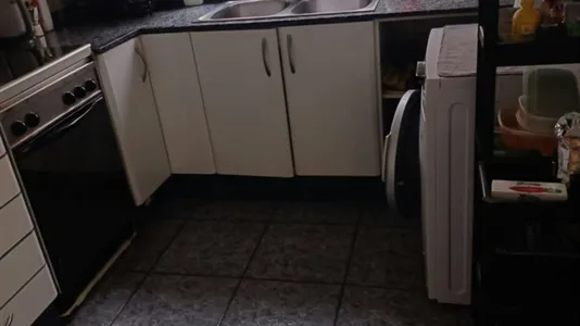 Rooms in Barcelona Sant Martí - photo 4