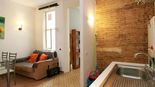 Apartments in Barcelona Ciutat Vella - photo 5