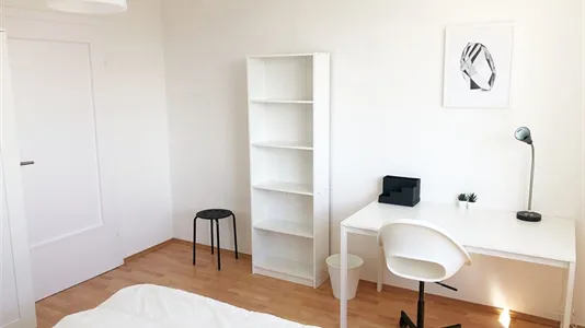 Rooms in Graz - photo 4