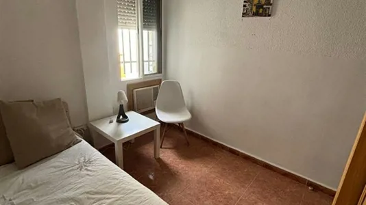 Rooms in Huerta de Santa Teresa - photo 1