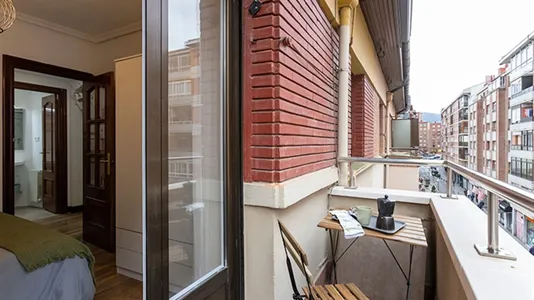 Rooms in Bilbao - photo 6