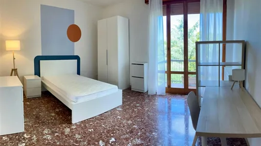 Rooms in Bologna - photo 1