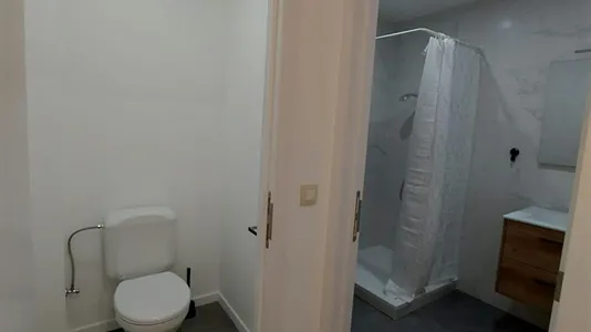 Rooms in Charleroi - photo 8