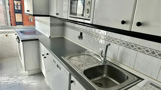 Rooms in Madrid Retiro - photo 5