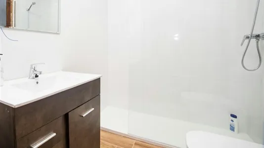 Rooms in Valencia Ciutat Vella - photo 9