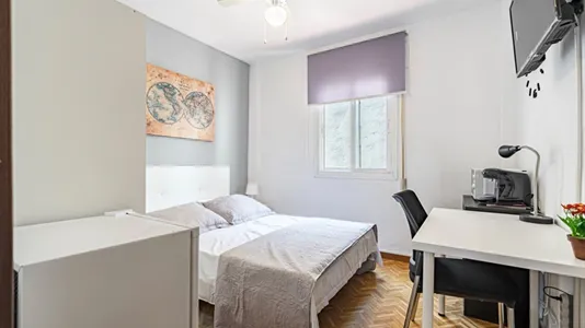 Rooms in Guadalajara - photo 4