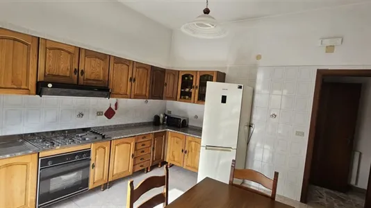 Rooms in Reggio di Calabria - photo 5