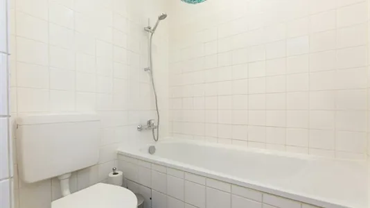Rooms in Berlin Mitte - photo 9
