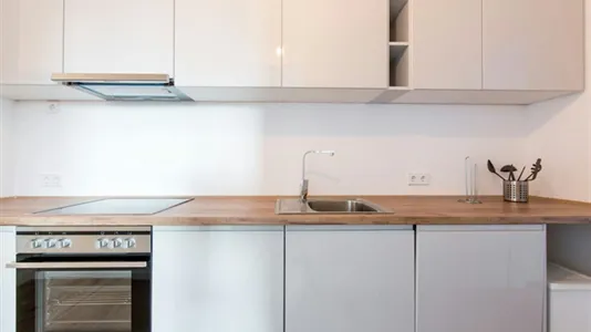 Rooms in Berlin Mitte - photo 7