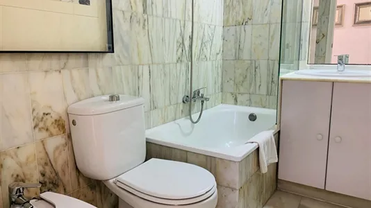 Apartments in Valencia Ciutat Vella - photo 1