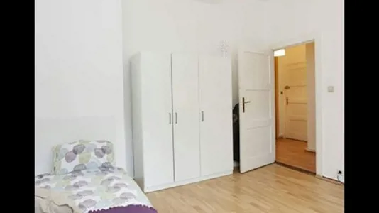 Rooms in Berlin Neukölln - photo 1