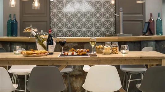 Rooms in Valencia Ciutat Vella - photo 8