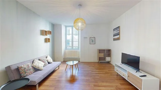 Apartments in Pau - photo 2