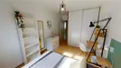 Room for rent, Lyon, Auvergne-Rhône-Alpes, &lt;span class=&quot;blurred street&quot; onclick=&quot;ProcessAdRequest(9709352)&quot;&gt;&lt;span class=&quot;hint&quot;&gt;See streetname&lt;/span&gt;[xxxxxxxxxxxxx]&lt;/span&gt;
