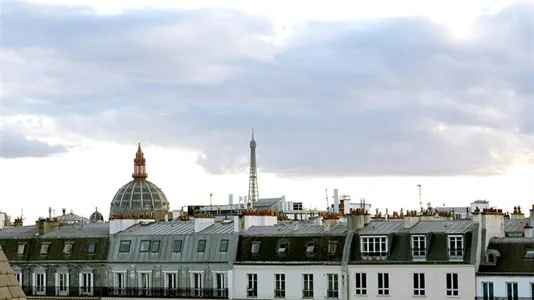 Apartments in Paris 8ème arrondissement - photo 9