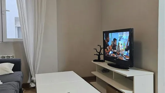 Rooms in Zaragoza - photo 10