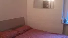 Room for rent, Milano Zona 8 - Fiera, Gallaratese, Quarto Oggiaro, Milan, Via Francesco Caracciolo, Italy
