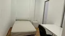 Room for rent, Elche/Elx, Comunidad Valenciana, &lt;span class=&quot;blurred street&quot; onclick=&quot;ProcessAdRequest(10497743)&quot;&gt;&lt;span class=&quot;hint&quot;&gt;See streetname&lt;/span&gt;[xxxxxxxxxxxxx]&lt;/span&gt;