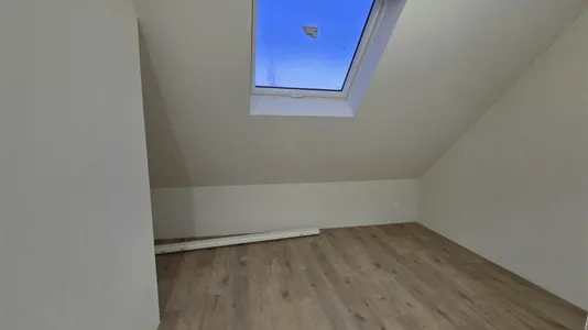 Houses in Location is not specified - photo 9