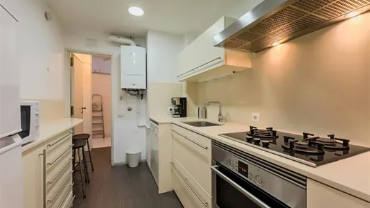 Rooms in Barcelona Les Corts - photo 10