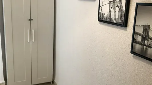 Rooms in Valencia Camins al Grau - photo 8