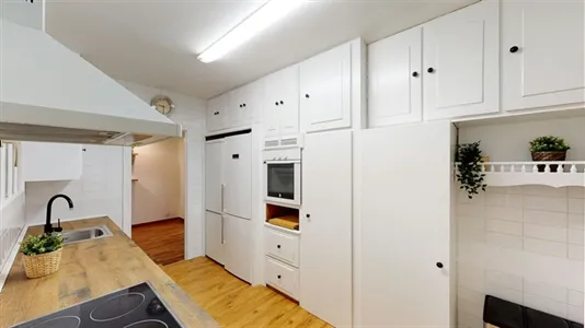 Rooms in Barcelona Eixample - photo 4