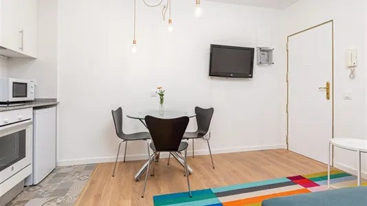 Apartments in Barcelona Gràcia - photo 8