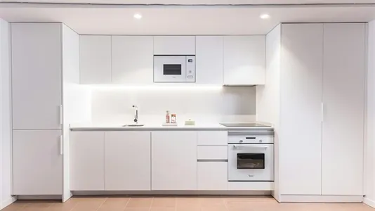 Apartments in Barcelona Ciutat Vella - photo 7