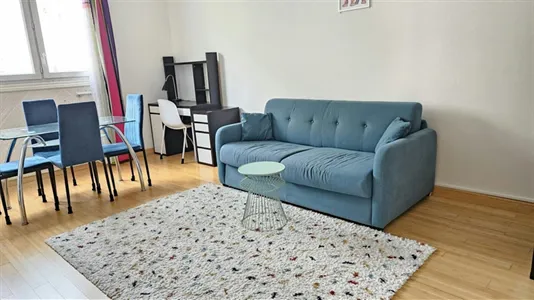 Apartments in Paris 20ème arrondissement - photo 2