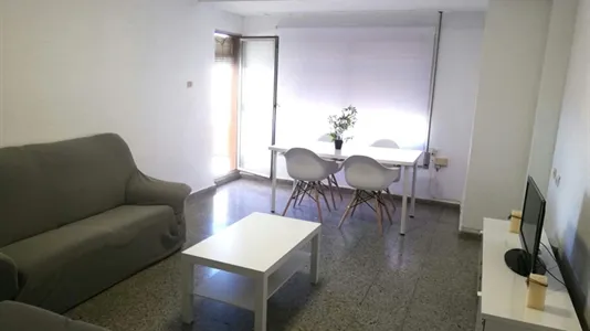 Rooms in Valencia Algirós - photo 4