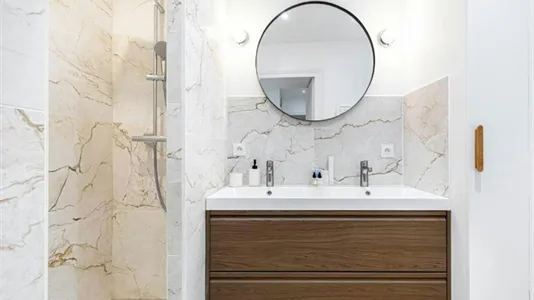 Apartments in Paris 16ème arrondissement (South) - photo 6