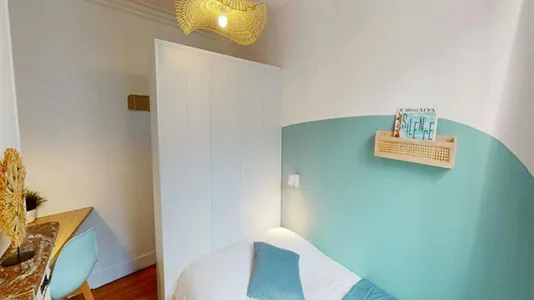 Rooms in Paris 16éme arrondissement (North) - photo 1